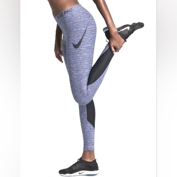 Nike Women's Pro Tights - Picture 1 of 3